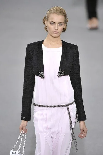 ジャケット・アウター upper hights 2024SS THE CROPPED ESSENSE Chanel Embellished Cropped Jacket — UFO No More
